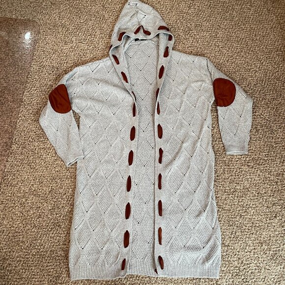 Large Camisa light gray hooded cardigan with brown elbow patches and stitching - Picture 2 of 13